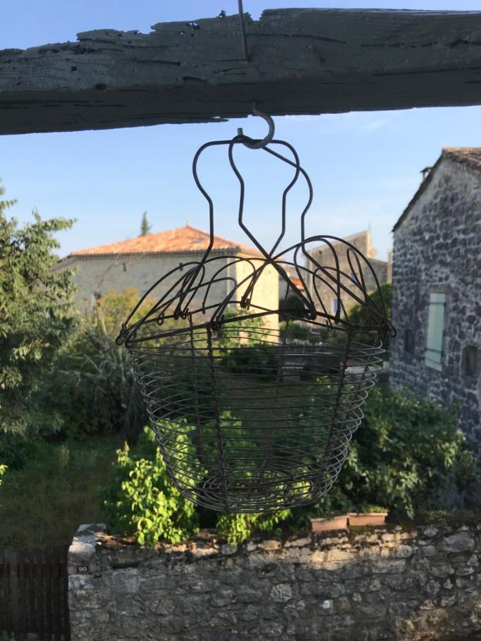 Le Mas Du Paradis Bleu Saint-Andre-de-Cruzieres Buitenkant foto